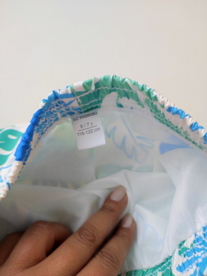 Erkek Çocuk Renkli Desenli Mayo - Görsel 3