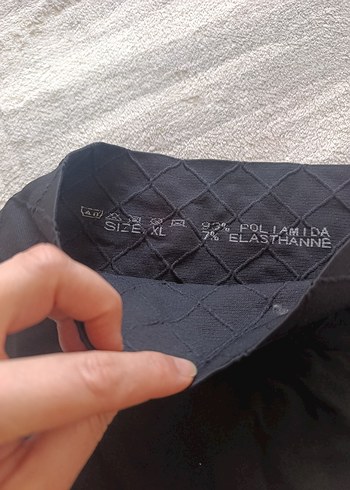 Siyah Mini Elastik Şortu - Görsel 2