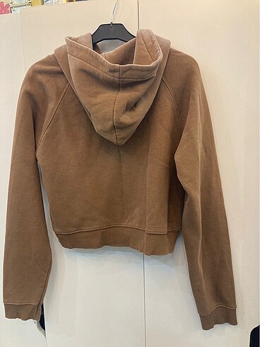 l Beden Kahverengi kapşonlu crop sweatshirt