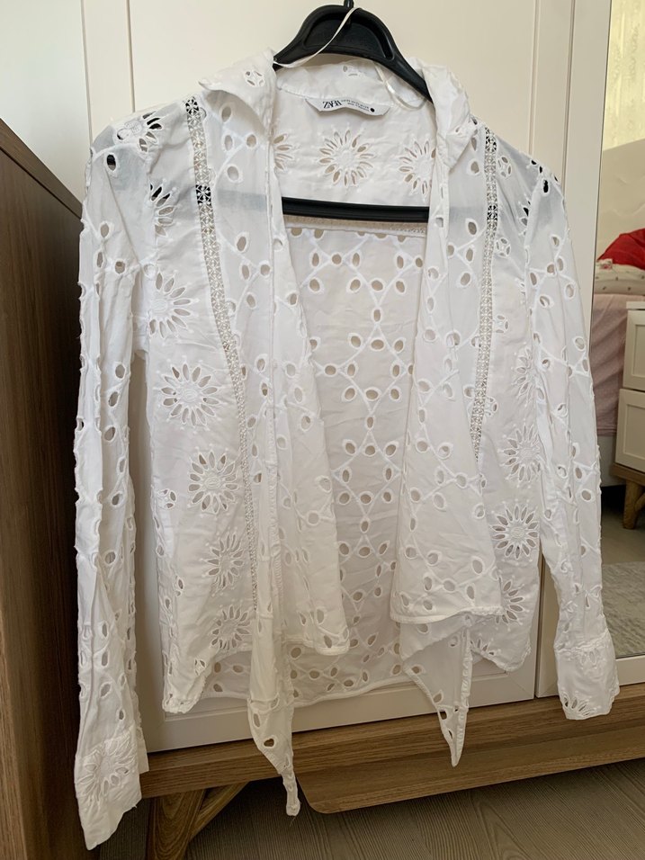 Zara önden bağlamalı beyaz FİSTO gömlek - Görsel 5