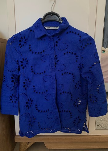 ZARA FİSTO İşlemeli Mavi Kısa Poplin Gömlek - Görsel 3