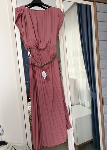 Zara Pembe Piliseli Uzun kemerli Elbise - Görsel 8