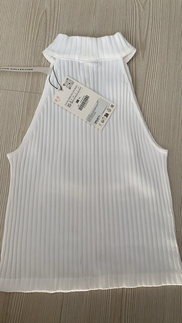 ZARA Beyaz Yarım Balıkçı Yaka Kolsuz BLUZ - Görsel 3