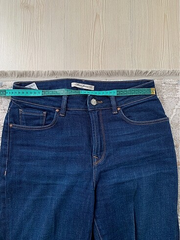 27 Beden lacivert Renk MAVİ CİNDY JEAN PANTOLON