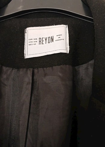 Siyah Uzun Kaban - Görsel 2