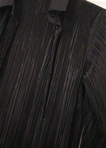 Kadın Siyah Uzun Kollu Pilili gömlek - Görsel 3