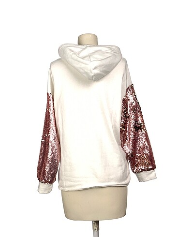 m Beden Diğer Sweatshirt %70 İndirimli.