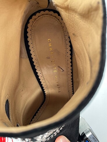 39 Beden siyah Renk Charlotte Olympia Platform %70 İndirimli.