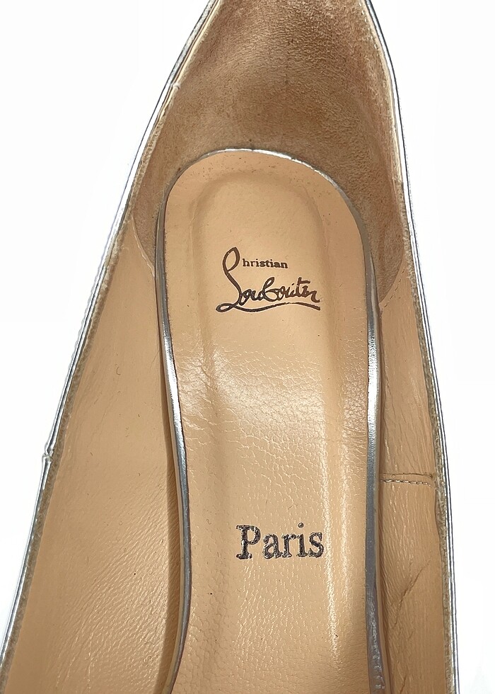 Christian Louboutin Stiletto %70 İndirimli. - Görsel 4