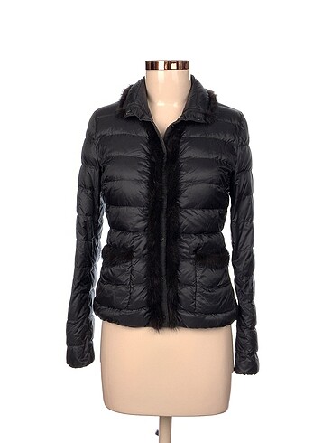 Moncler Mont %70 İndirimli.