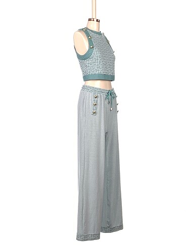Balmain Balmain Takım Elbise %70 İndirimli.