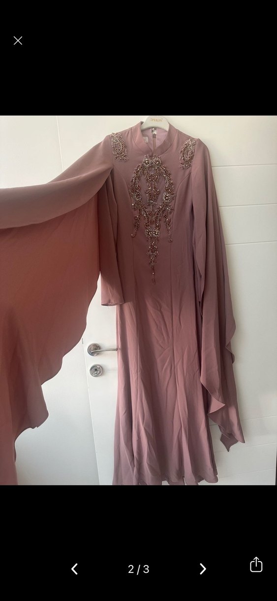 İşlemeli Uzun Kollu Drapeli pelerinli Abiye Elbise - Görsel 3