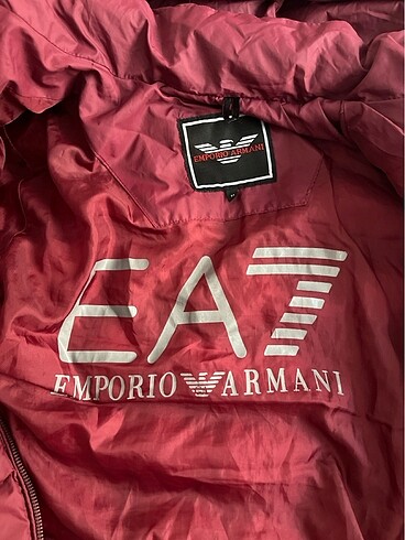 Emporio Armani Armani Erkek Şişme Mont