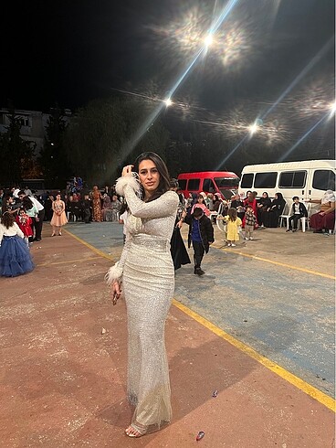 38 Beden Pullu abiye elbise