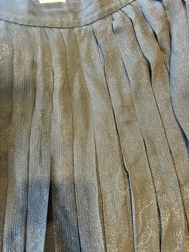 Piliseli Siyah Midi Etek - Görsel 2