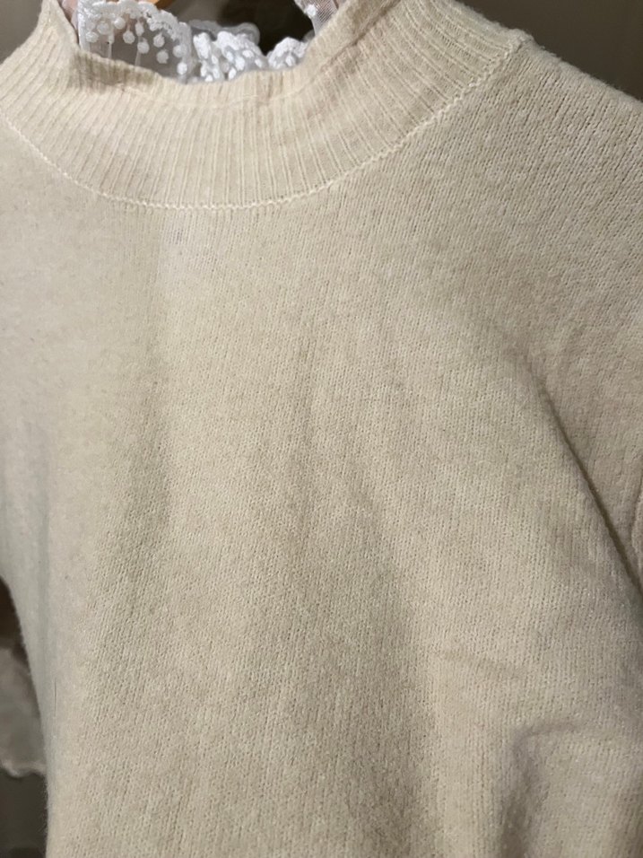 Bej Yüksek Yaka Örgü Kadın Kazak - Görsel 4