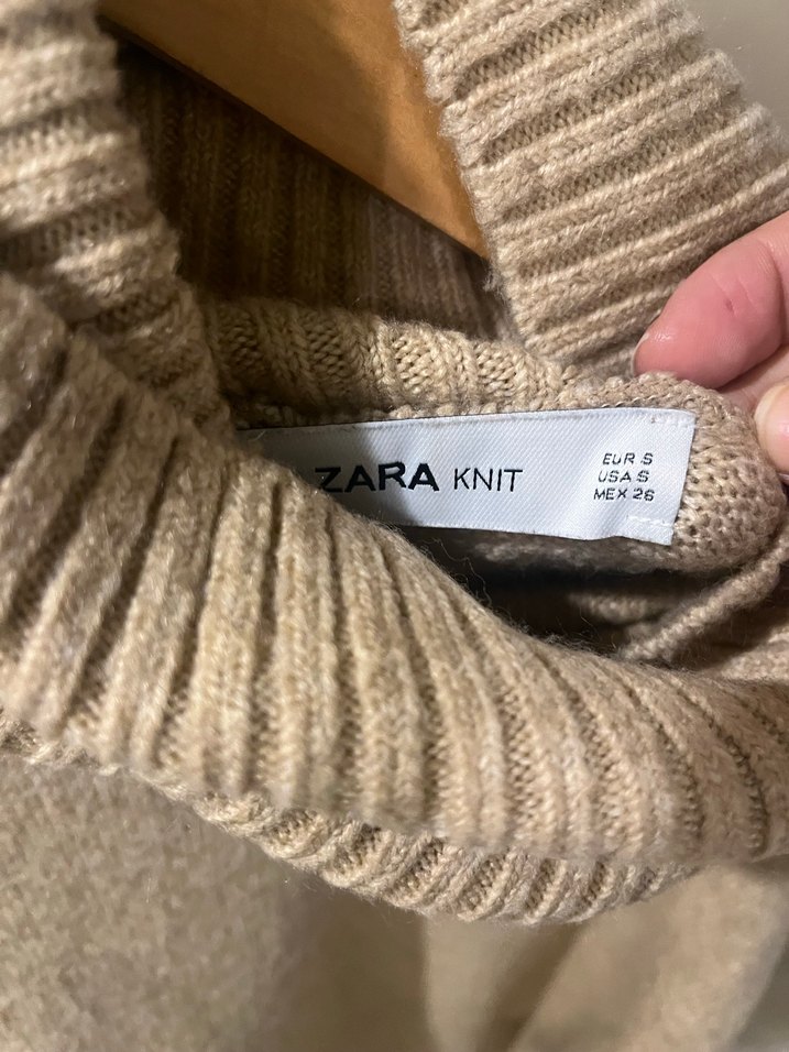 Bej Kadın Boğazlı Triko Kazak - Görsel 4