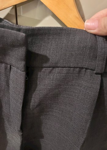 Gri Büzgülü Kadın Kumaş Pantolon - Görsel 3