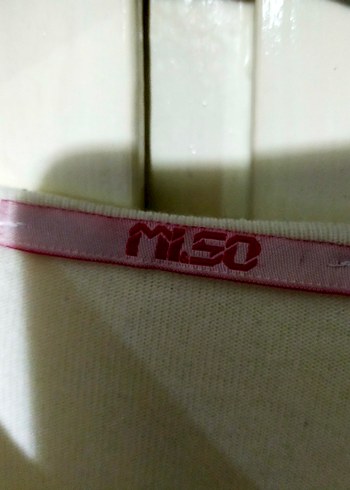 Uzun Kollu V Yaka Beyaz Hemşire Önlüğü - Görsel 4