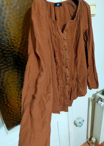 Düğmeli V Yaka Keten Kadın Gömlek adl - Görsel 3