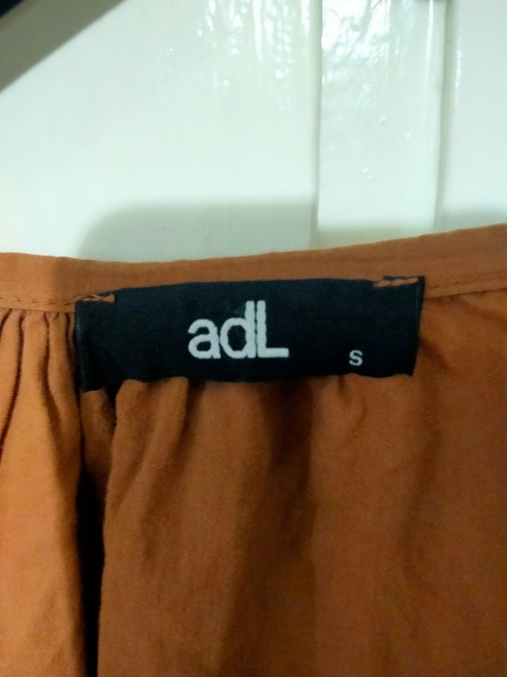 Düğmeli V Yaka Keten Kadın Gömlek adl - Görsel 2