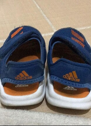 Adidas sandalet