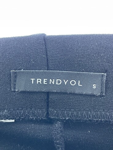 s Beden siyah Renk Trendyol & Milla Tayt / Spor taytı %70 İndirimli.
