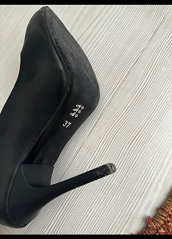 37 Beden siyah Renk Sitiletto 