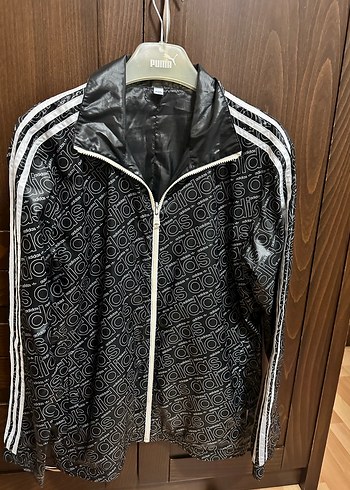 Adidas l