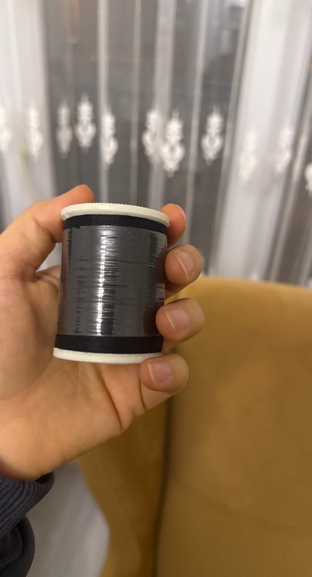 900 Metre Siyah İplik - Görsel 3