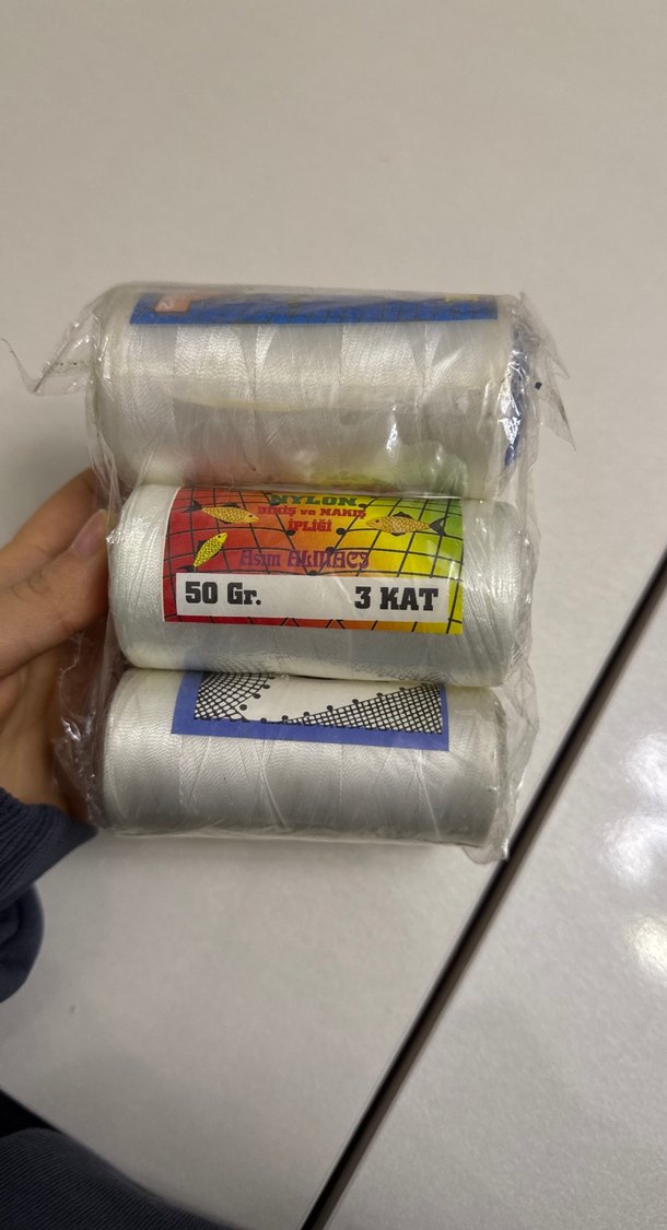 3 Adet Özarı 50 gr Üç Katlı Nylon Dikiş İpi - Görsel 2