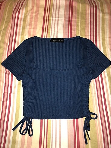 Lacivert Büzgülü Crop