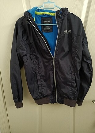 LCW 12/13 Yaş Mevsimlik Mont