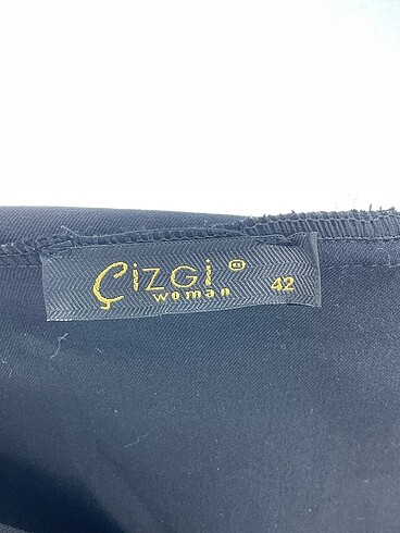 42 Beden siyah Renk Diğer Trenchcoat %70 İndirimli.