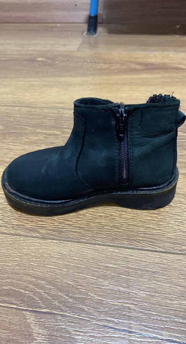 Kız Çocuk Siyah Lastik Zincirli Bot - Görsel 3