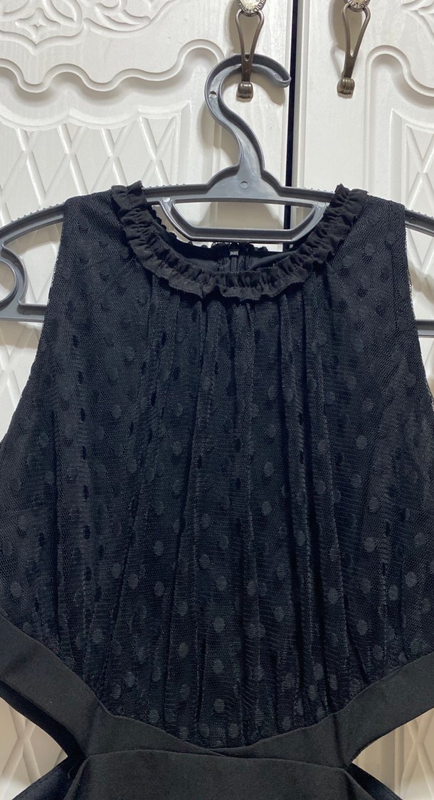 Siyah Fırfırlı Gotik Uzun Abiye Elbise - Görsel 3