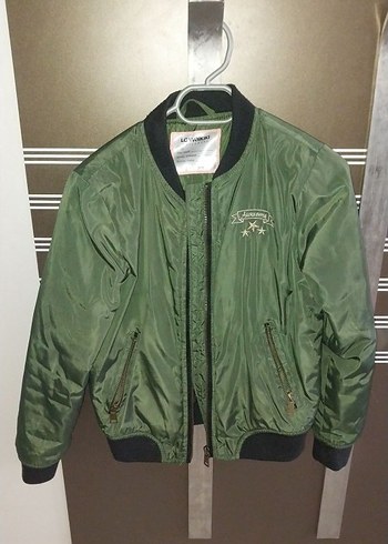 LC Waikiki Haki Yesil Bomber Ceket