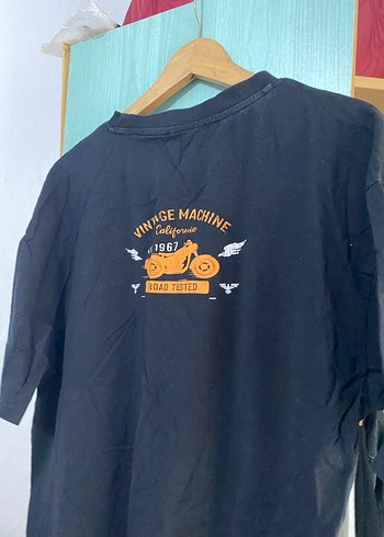 Siyah Erkek Kısa Kollu Tişört - Görsel 2