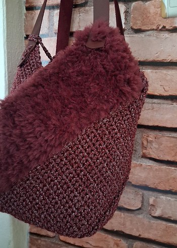 Mango Bordo Tüylü Örgü Kadın Çanta