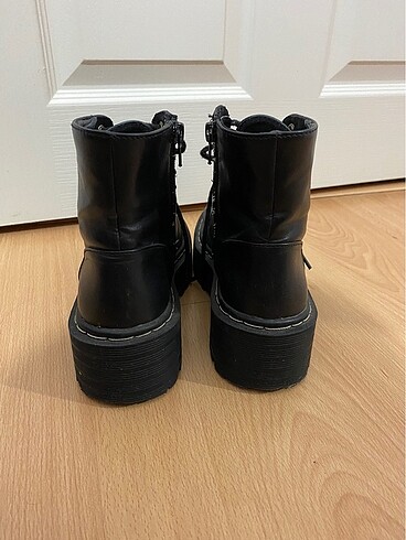 35 Beden Pull & bear bot