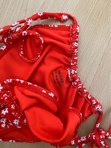 xs Beden kırmızı Renk Bershka bikini takımı