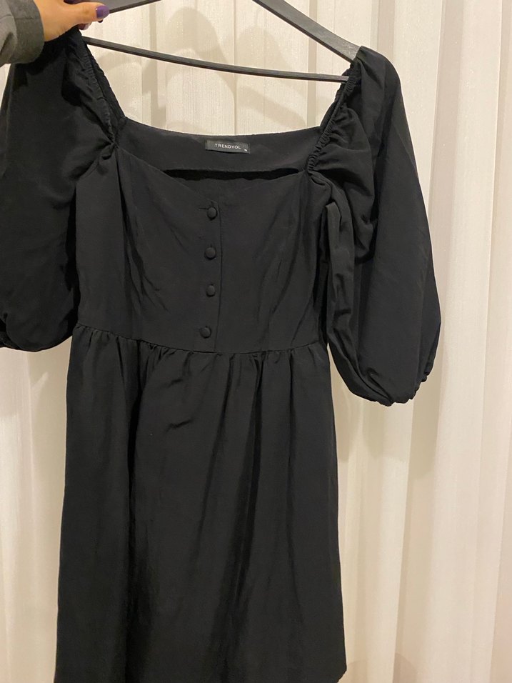 Düğmeli Siyah Midi Elbise - Görsel 2