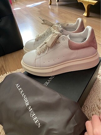 alexander mcqueen