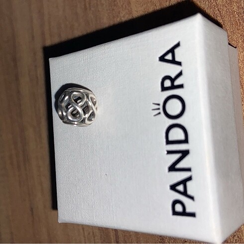  Beden Pandora charm