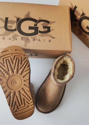 38 Beden UGG ultra mini vizon