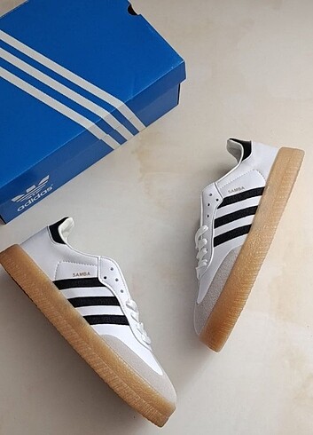 Nike Samba şeffaf platform 