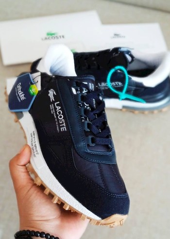 Lacoste Siyah Bağcıklı Erkek Spor Ayakkabı