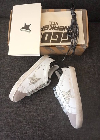 Golden Goose Deluxe Kadın Beyaz Sneaker