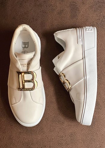 36 Beden Balmain Kadın Beyaz Tokalı Sneakers