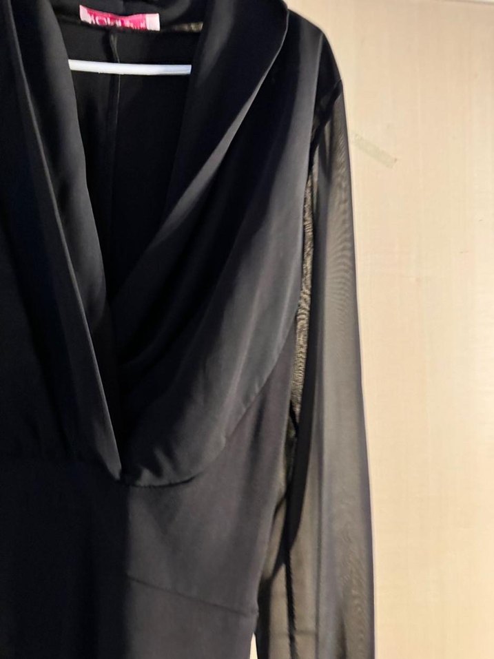 Siyah Drapeli V Yaka Uzun Kollu Bluz - Görsel 2